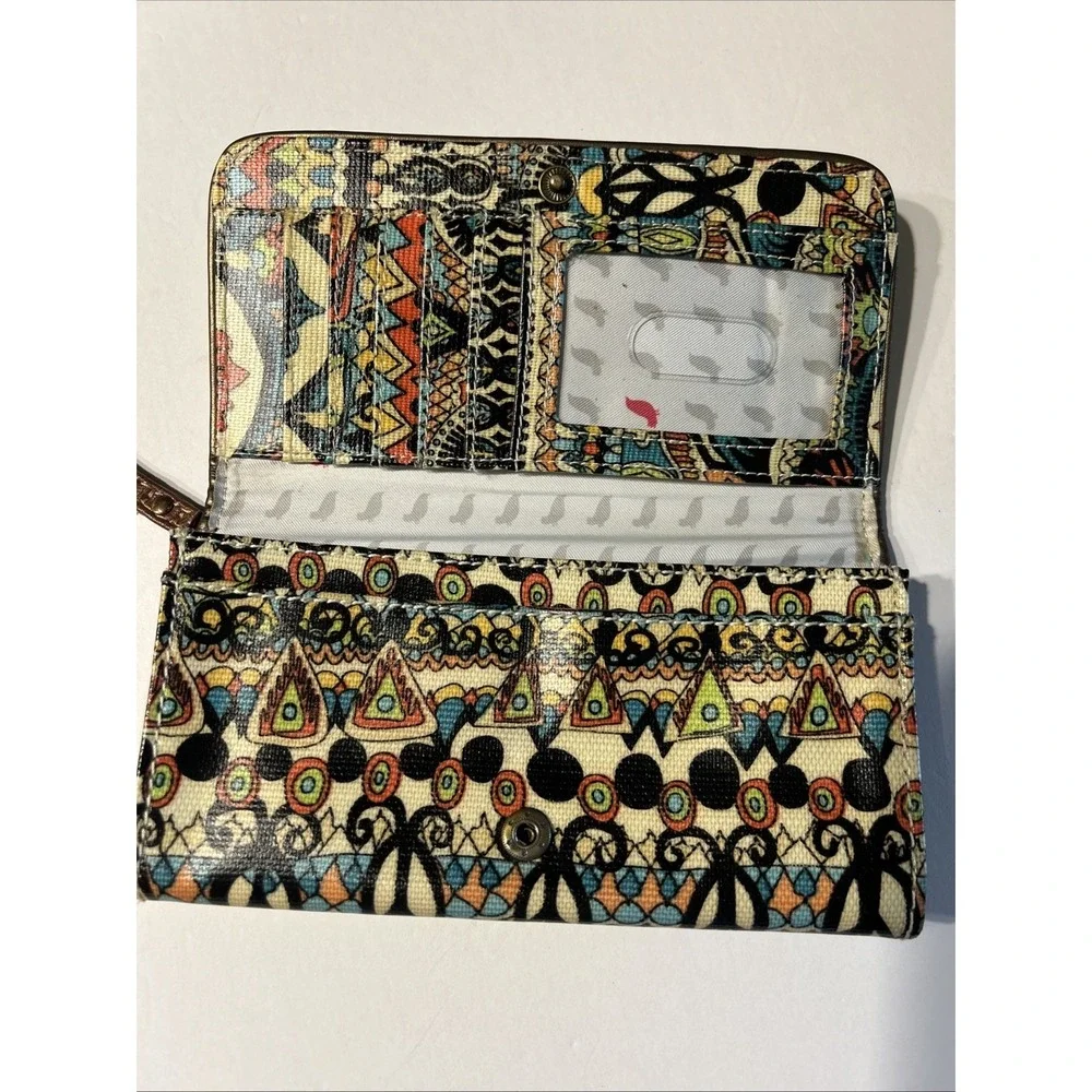 SAKROOTS Artist Circle Smartphone Wristlet Wallet